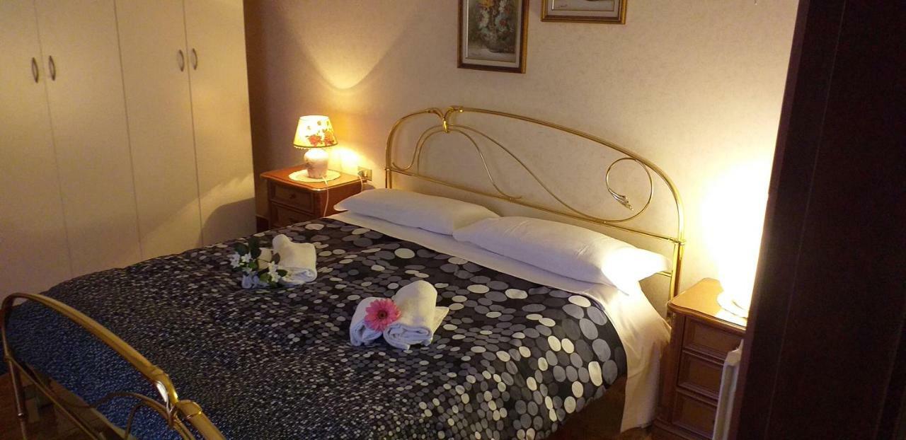 סירמיונה Apartament Casa Vacanze Niko Ap Cir Cni00247 מראה חיצוני תמונה